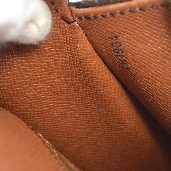 LOUIS VUITTON SAINT CLOUD MM SHOULDER BAG PURSE MONOGRAM - Picture 2 of 9